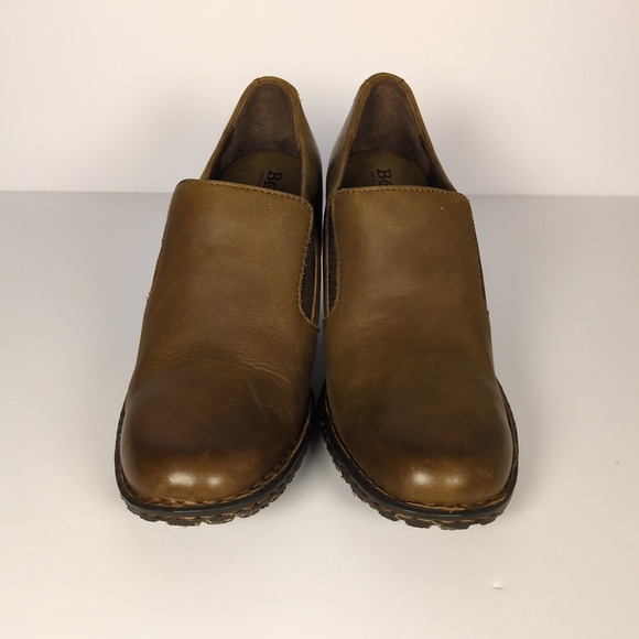 Born Boots Womens 7 Gertrude Slip On Low Bootie W81296 Brown Leather Heels NWOB - Picture 2 of 8